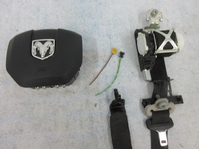 DODGE RAM CREW  BODY CLASSIC 2019-21-2020-2022-2023-2024 Airbag steering WHEEL