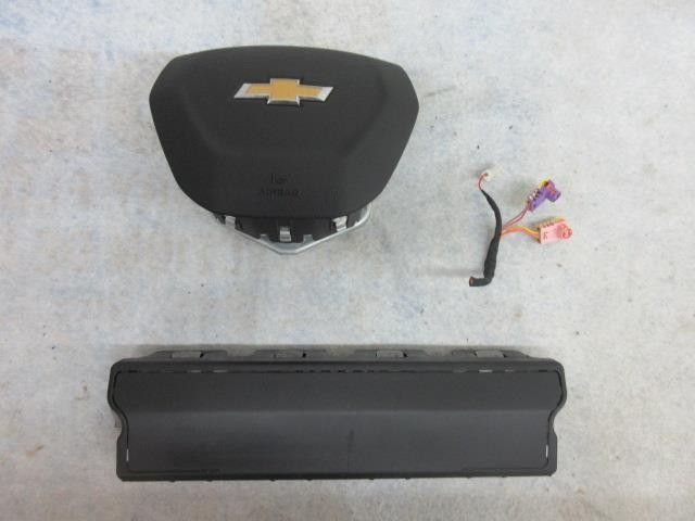 CHEVROLET TRAILBLAZER 2021-2022-2023-2024-2025 LEFT KNEE AIRBAG STEERING WHEEL