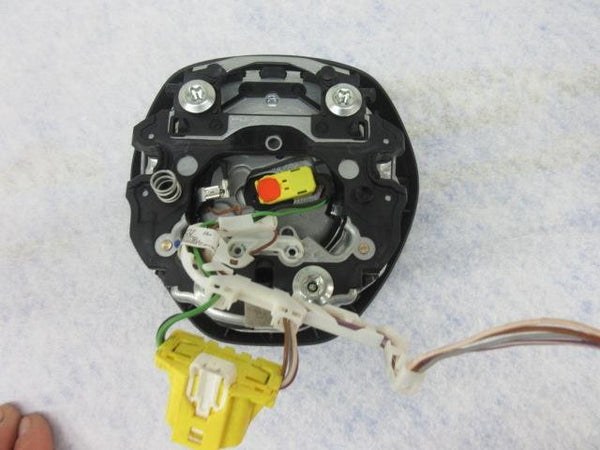 VOLKSWAGEN AMAROK 2016-2017-2019-2018-2020-2021 STEERING LH WHEEL left  AIRBAG