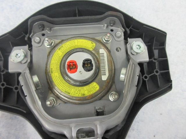 TOYOTA YARIS SEDAN HATCHBACK O 6 - I  I DRIVER AIRBAG STEERING LH L WHEEL LEFT L