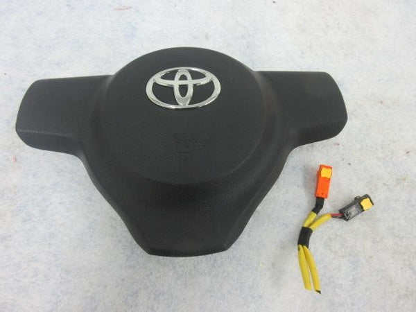 Toyota Yaris I 2 -2013-2015-2014-2016-2017-2018 LEFT Airbag steering wheel DRIVE