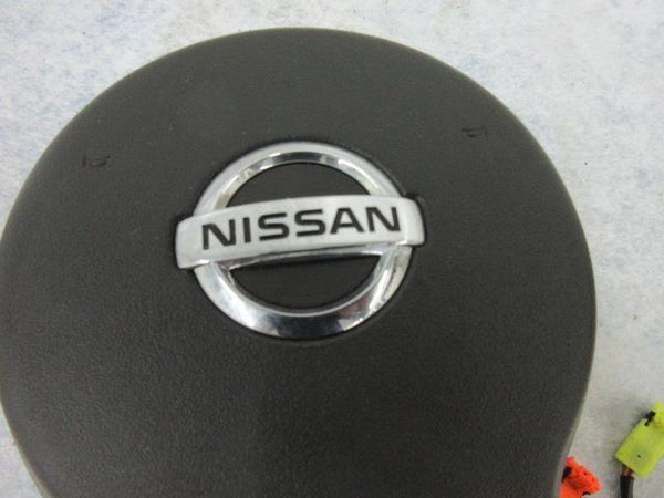 NISSAN PATHFINDER FRONTIER 2013-2023 LEFT BLACK LH steering WHEEL Driver AIRBAG