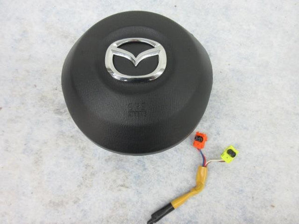 MAZDA 3  MAZDA3 2014-2015-2016 Airbag CHROME LOGO 100% LEFT Steering wheel OEM