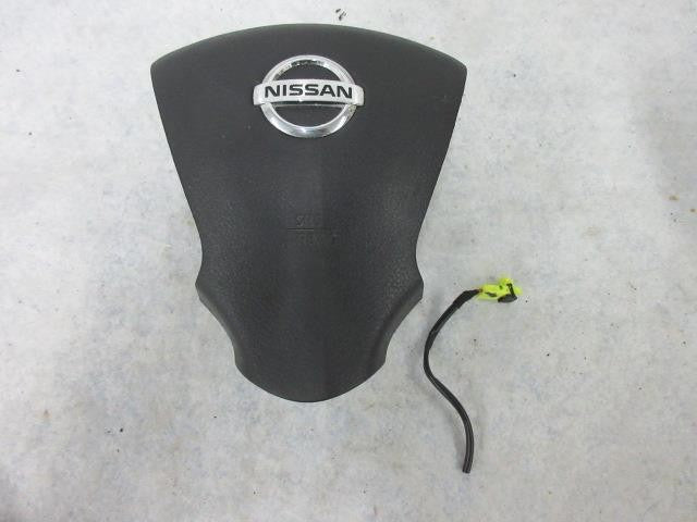NISSAN VERSA NOTE 2016-2018-2017-2019 OEM LEFT AIRBAG Steering wheel LH DRIVER