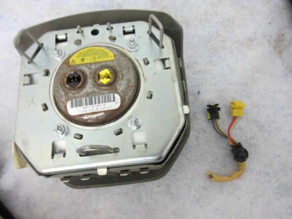 DODGE RAM CREW CAB * OLD BODY CLASSIC  2019-2024 Airbag steering WHEEL GRAY LEFT