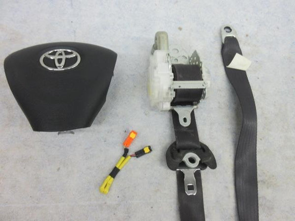 TOYOTA COROLLA S BLACK W /RADIO O 9 - I  O AIRBAG MATRIX STEERING LH WHEEL LEFT