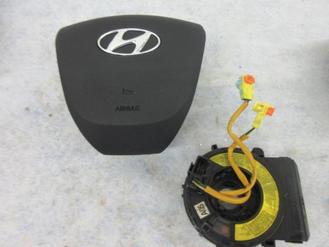 HYUNDAI ACCENT HATCHBACK 2015-2016-2017 BLACK LEFT driver steering WHEEL Airbag