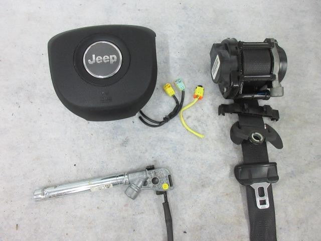 JEEP CHEROKEE 2014-2022 OEM DRIVER STEERING WHEEL AIRBAG LEFT  LH SEAT BELTS