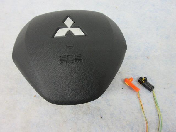 Mitsubishi ECLIPSE CROSS 2017-2022-2023-2024 Airbag steering wheel LEFT knee OEM