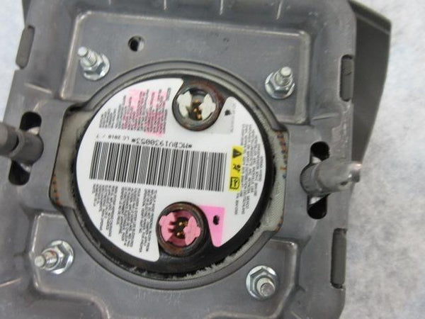 CHEVROLET TRAVERSE 2008-2017 OEM AIRBAG GRAY DRIVER STEERING WHEEL LEFT DRIVER