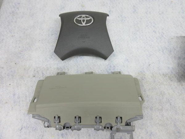 TOYOTA CAMRY LE XE XLE 2007-2008-2009-2010-2011 OEM Airbag steering wheel KNEE