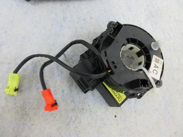 INFINITI G G37 G35 X EX35 Q50 Q40 2010-2014 OEM CLOCK left airbag STEERING WHEEL