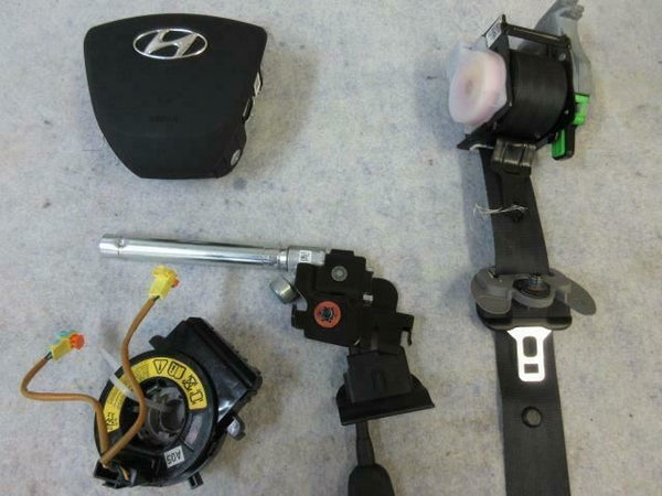 HYUNDAI ACCENT HATCH BACK GLS 2015-2016-2017 OEM DRIVER LEFT SEAT BELT LH Airbag