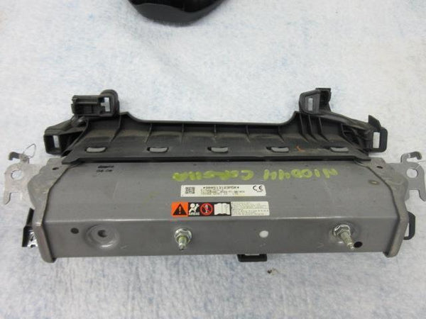 TOYOTA COROLLA  SE 2022-2023-2024-2025-2026 Airbag LEFT STEERING WHEEL KNEE
