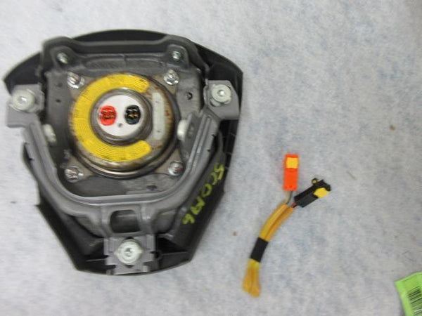 TOYOTA COROLLA LGT GRAY W/RADIO O 9 - I  O L MATRIX AIRBAG STEERING WHEEL L LEFT