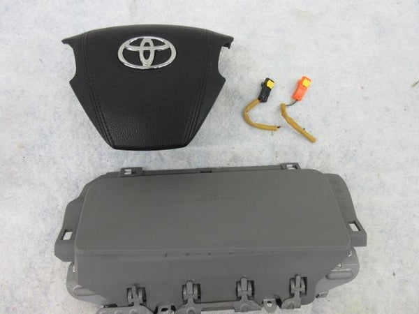 TOYOTA SIENNA 2015-2016-2017-2018-2019-2020 DRIVER LH Airbag STEERING WHEEL KNEE