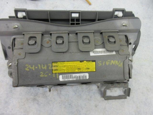 TOYOTA SIENNA 2015-2016-2017-2018-2019-2020 DRIVER LH Airbag STEERING WHEEL KNEE