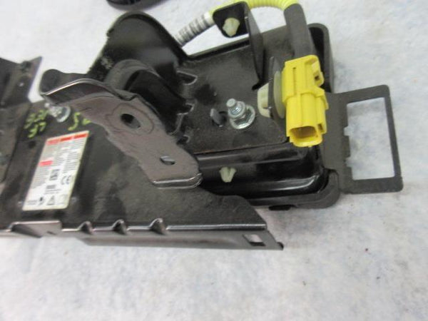 ACURA MDX 2014-2015-2016-2017-2018-2019-2020 KNEE LH steering WHEEL Airbag LEFT