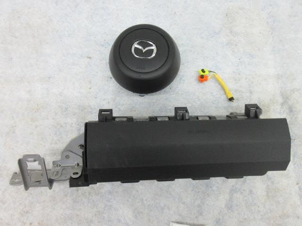 MAZDA 3 MAZDA3 2019-2025 OEM DRIVER LEFT Airbag Steering LH wheel KNEE BOOSTER