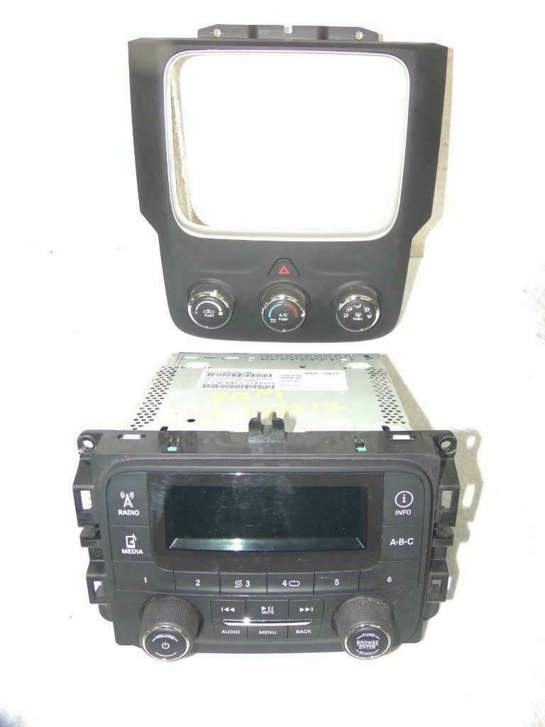 DODGE RAM 2017-2018 OEM RADIO VP1 SCREEN SATELLITE UCONNECT P68271374AB