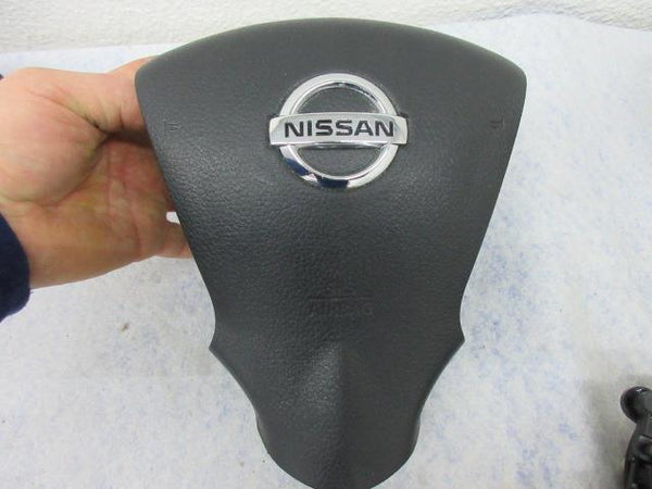 NISSAN VERSA NOTE SL 2014-2015 OEM AIRBAG 2 PLUGS LH LEFT Steering wheel DRIVER