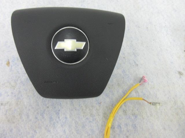 CHEVROLET SILVERADO 1500 O 7 - I  3 LEFT OEM 2 PLUG AIRBAG DRIVER STEERING WHEEL