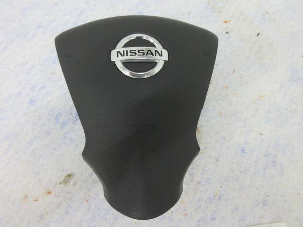 NISSAN NV200 NV 200 NV350 2014-2024 OEM 1 PLUG Airbag steering wheel Driver LEFT