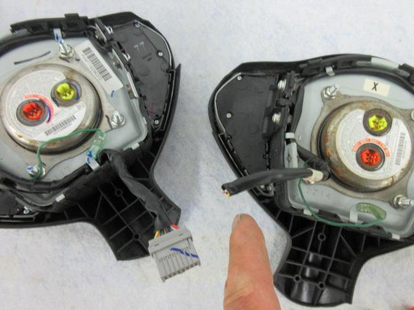 NISSAN juke 2011-2012-2013-2016-2017 OEM  DRIVER LEFT steering wheel LH airbag