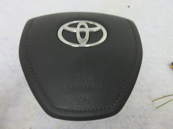 TOYOTA COROLLA 2014-2016-2017-2018 Airbag OEM KNEE STEERING WHEEL BELT GRAY LEFT