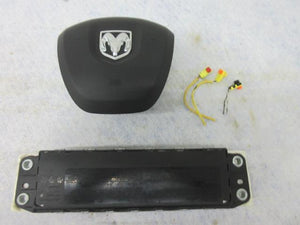 DODGE RAM PROMASTER CITY 2015--2020-2021-2022 KNEE LEFT Airbag STEERING WHEEL