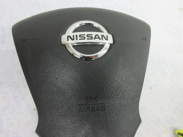 NISSAN VERSA SV 2016-2017-2018-2019 airbag Steering wheel  DRIVER LEFT SEAT BELT