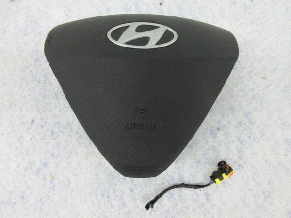 Hyundai Veloster 2012-2013-2014-2015-2016-2017 OEM LH Airbag steering wheel LEFT