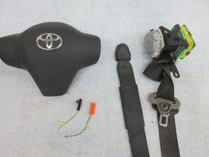 TOYOTA YARIS HATCHBACK SEDAN O 6 - I  I  DRIVER LEFT AIRBAG STEERING WHEEL BELT