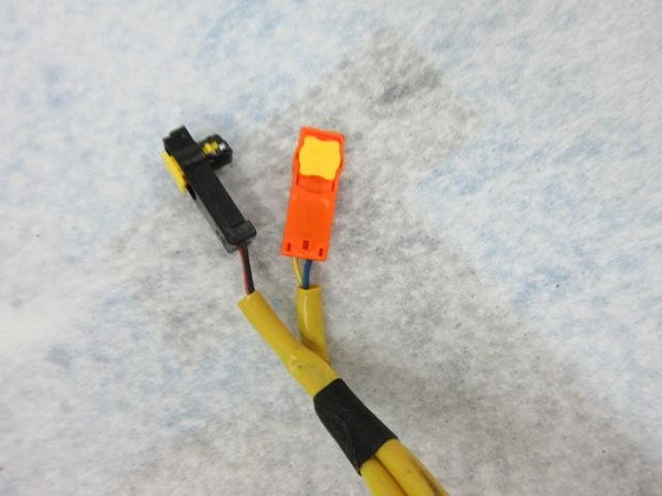 TOYOTA TUNDRA 2008-2011-2012-2013 LEFT KNEE  Airbag WITHOUT RADIO steering wheel