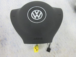 VOLKSWAGEN JETTA OEM DRIVER STEERING WHEEL  LEFT AIRBAG 1KM 880 201 F 81U