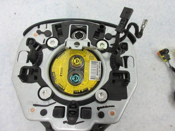 GRAND CHEROKEE 2019-2020-2021 OEM DRIVER STEERING WHEEL KNEE AIRBAG BLACK LEFT L