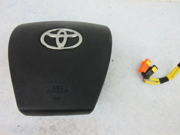 TOYOTA PRIUS C 2014-2015-2016-2017-2018-2019 Airbag OEM steering wheel left knee