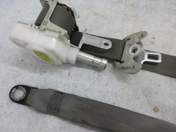 TOYOTA COROLLA 2014-2018 OEM Airbag STEERING WHEEL SEAT BELT LH GRAY LEFT knee
