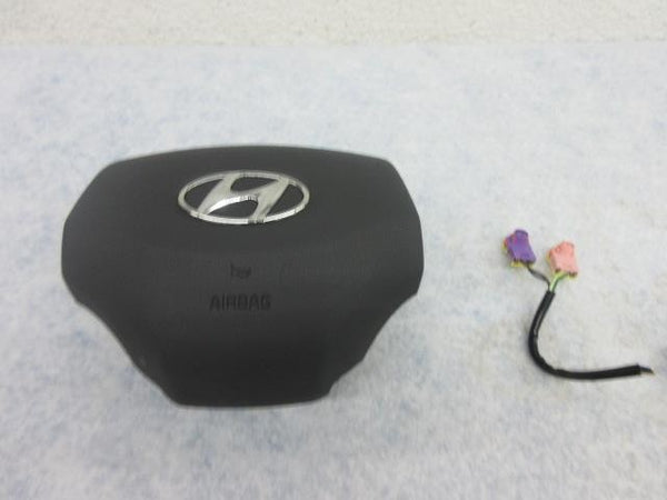 HYUNDAI Elantra GLS SE GL 2019-2020 steering LEFT wheel Airbag KNEE 2 X BELTS