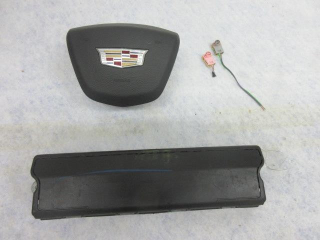 CADILLAC XT5 2016-2024 OEM LEFT AIRBAG LH DRIVER KNEE STEERING WHEEL SEAT BELT