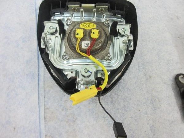 HONDA FIT O 9 -  I  4 ALREADY RECALLED BELT Airbag steering wheel LEFT 100% LOGO