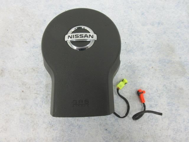 NISSAN PATHFINDER FRONTIER 2013-2023 LEFT LH BLACK steering WHEEL Driver AIRBAG