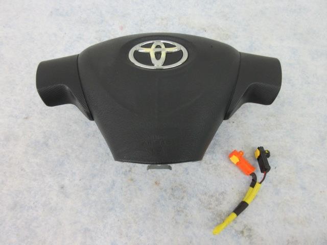 TOYOTA COROLLA S BLACK W/O RADIO O 9 - I  O L LEFT MATRIX AIRBAG STEERING WHEEL
