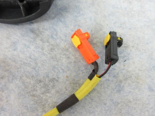 TOYOTA COROLLA S BLACK W/O RADIO O 9 - I  O L LEFT MATRIX AIRBAG STEERING WHEEL