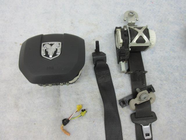 DODGE RAM CREW CAB * OLD BODY CLASSIC * 2019-2024 Airbag steering WHEEL LH LEFT