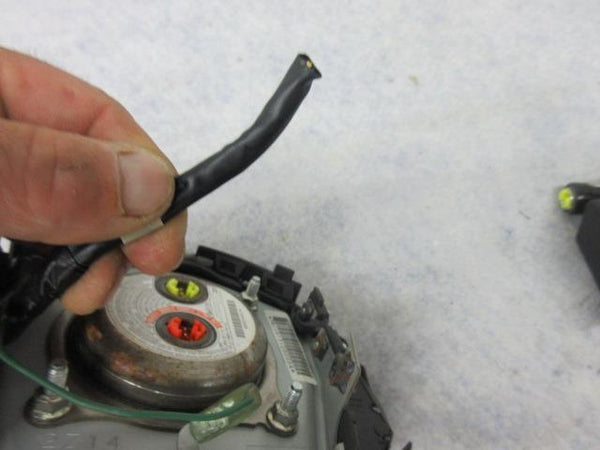 NISSAN juke 2011-2012-2013-2016-2017 DRIVER steering wheel airbag LEFT 2 X BELTS