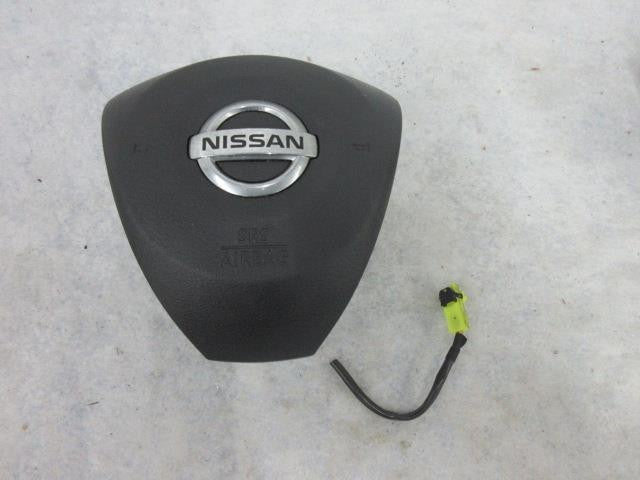 NISSAN MAXIMA 2016-2017-2018 BLACK LEFT Airbag STEERING WHEEL DRIVER LH   1 PLUG