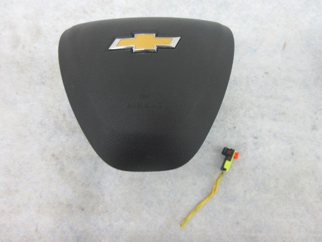 CHEVROLET SPARK LT 2018-2019-2020-2021 OEM Airbag driver steering LEFT WHEEL LH