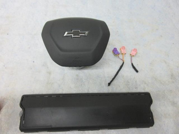 CHEVROLET TRAILBLAZER 2021-2023-2022-2024-2025 KNEE AIRBAG STEERING WHEEL LEFT