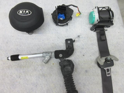 KIA SOUL EV EX 2014-2015-2016-2017-2018-2019 LEFT STEERING WHEEL OEM Airbag BELT
